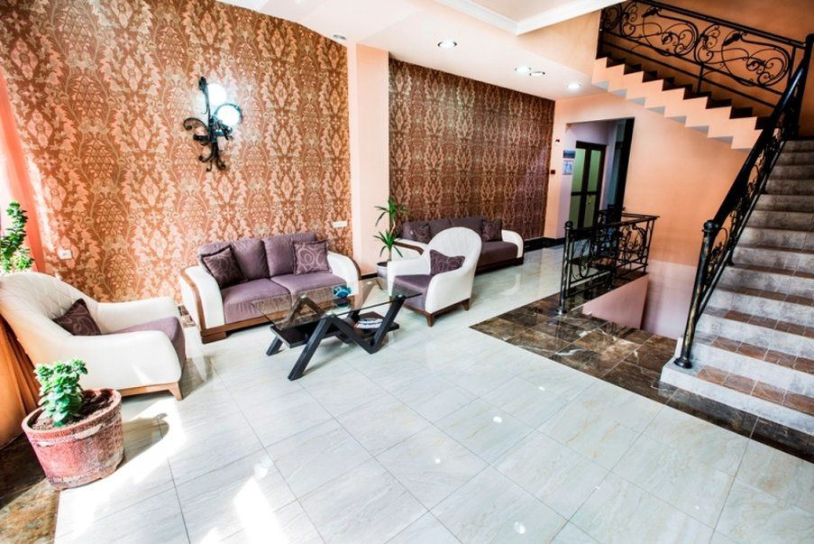 Yerevan Deluxe Hotel Dış mekan fotoğraf